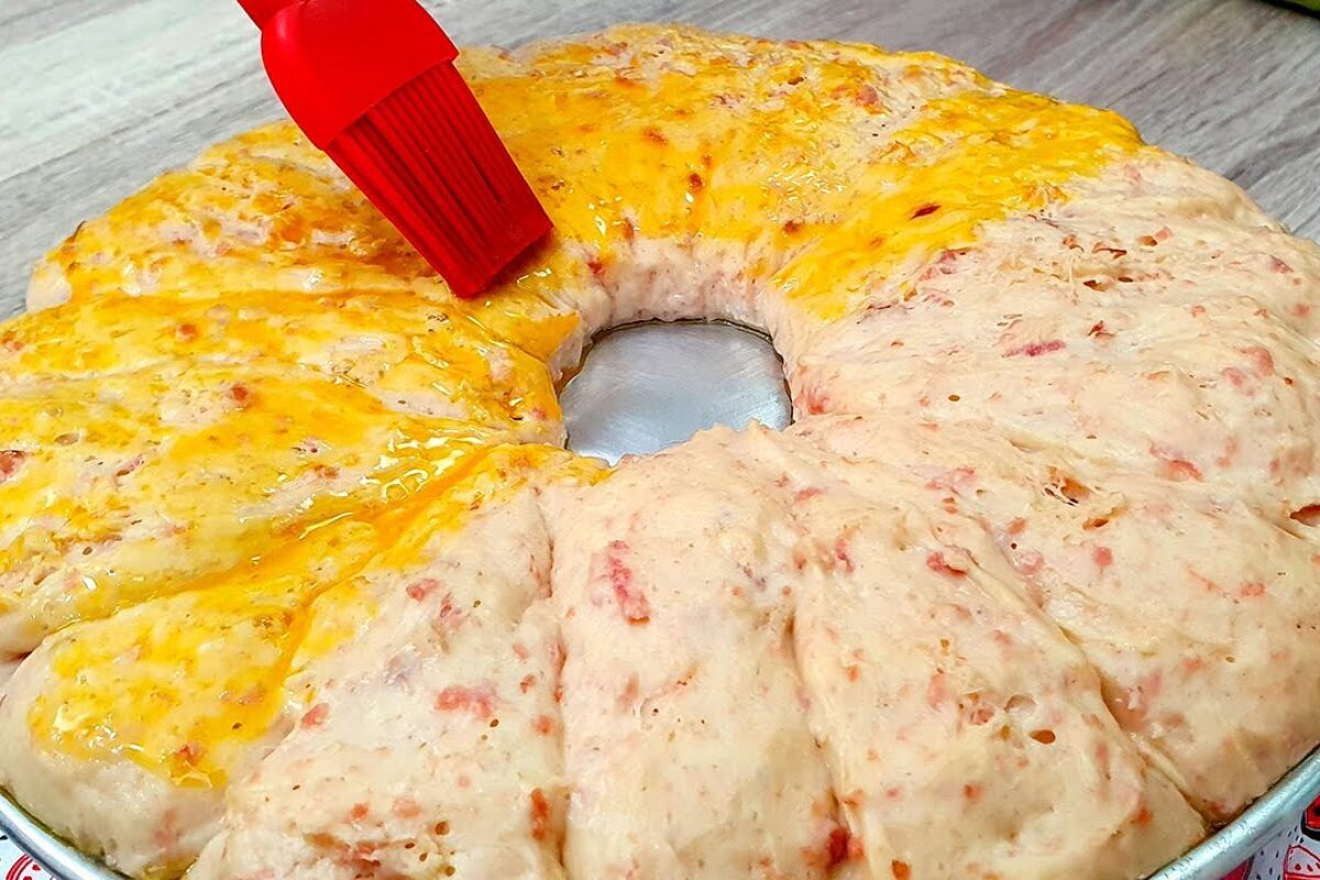 Pão de massa mole diferente e delicioso para o café da manhã ou lanche da tarde